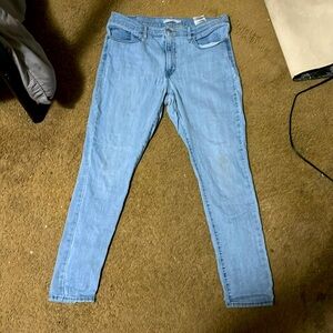 Levi’s 311 shaping skinny jeans size 32